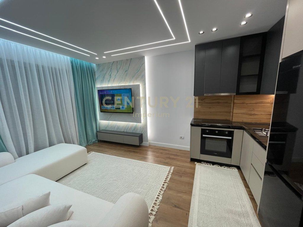 Apartment 1+1 for sale on the 8th floor – Ideal for investment or residence!