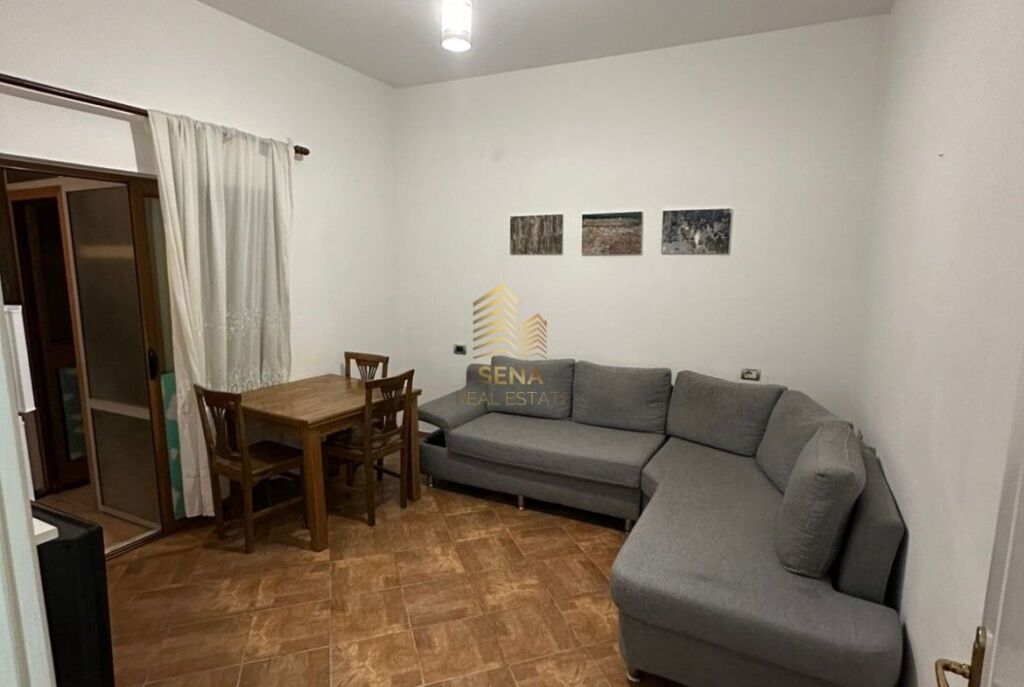 Affitto, Ingresso Privato 1+1, Siri Kodra, 35.000 ALL/mese