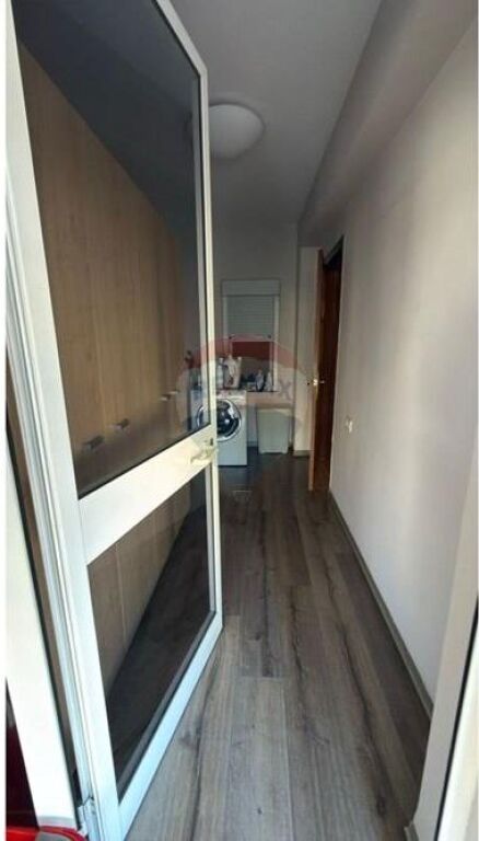 VENDESI APPARTAMENTO 3+1 – VIA KAVAJËS