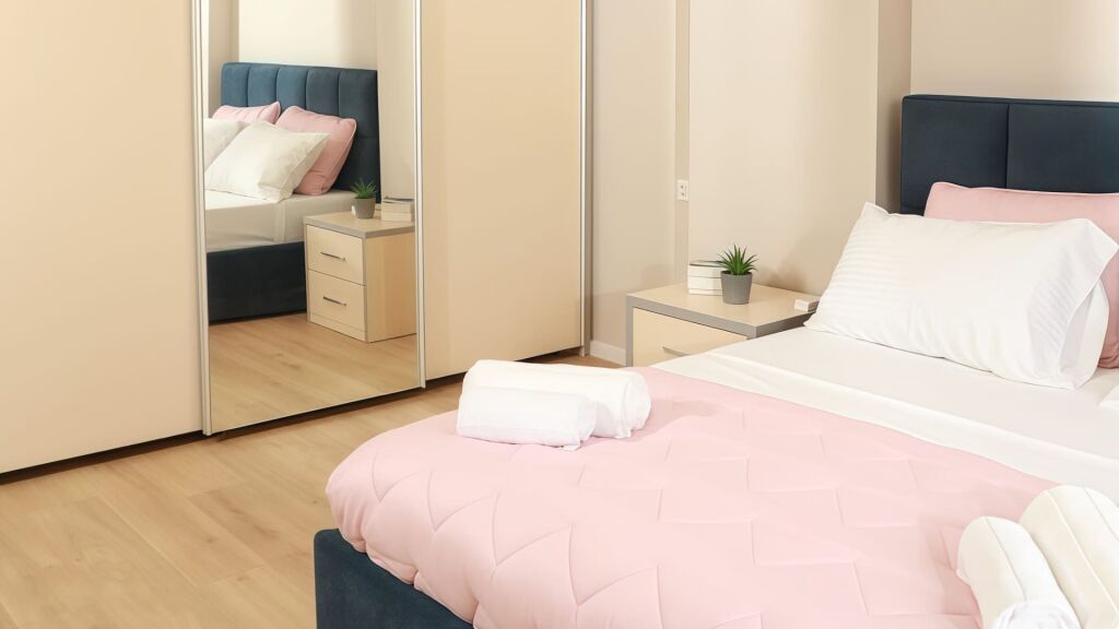 Apartament 1+1 Modern 65m² Me Qera | Ashensor | Ballkon