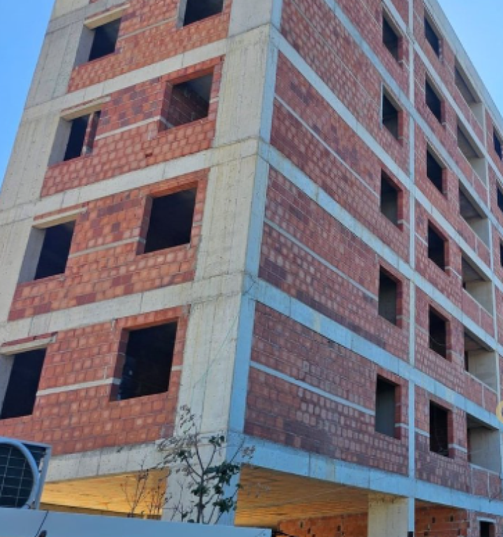 ▫️Shitet Apartament 1+1 – Paskuqan