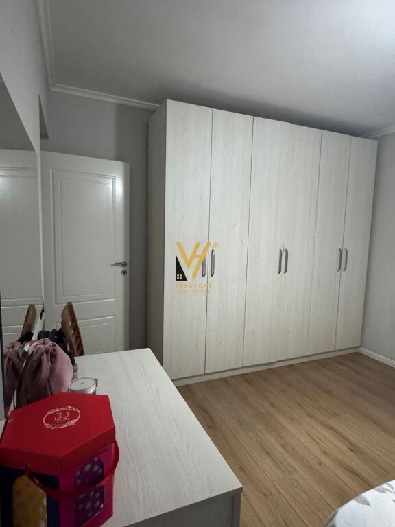 JEPET APARTAMENT 2+1 ME QIRA TEK OXHAKU 45.000 LEKE