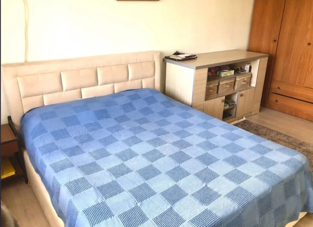 Jepet me Qira Apartamet 1+1