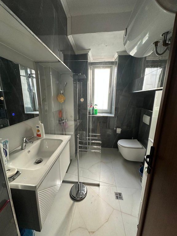 Affitto, Appartamento 1+1, Vasil Shanto, Tirana.