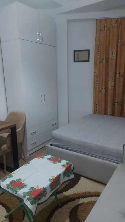 🏠 Studio apartment for rent  📍 Address: Ali Demi, Kaimi Complex💶 Price: 25000 lek / month