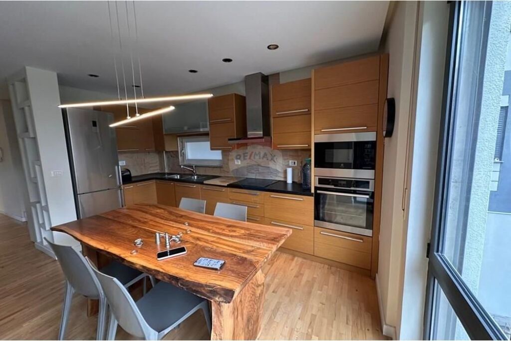 Appartamento 2+1+2 in vendita a Selvia