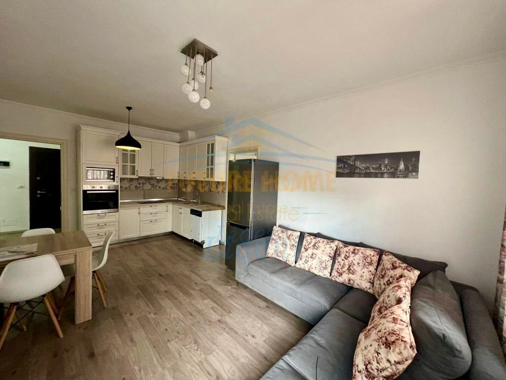 🏠 Shitet 2+1 i Mobiluar te Unaza e Re – Me Hipotekë! ✨