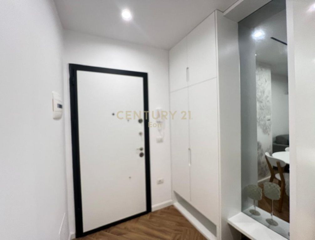 Vendesi in vendita 1+1, vicino a Grand Blue Fafa, Golem