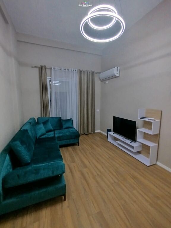 Apartament Me Qera 1+1 tek Kompleksi Golden Park (ID B210881) Tirane.