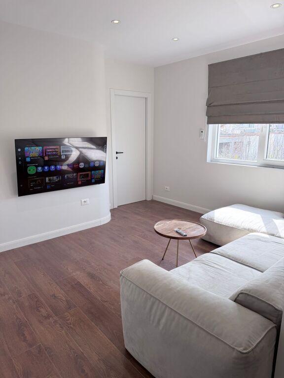 Jepet Me Qera Apartament 1+1 5 Maj