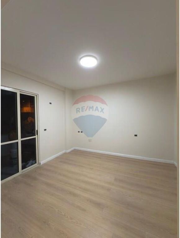 APARTAMENT 3+1 PER SHITJE TEK KODRA E DIELLIT!