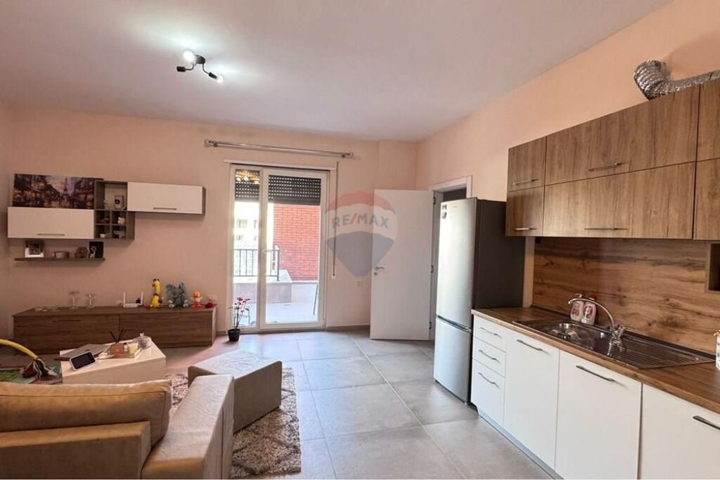 Apartament 1+1 per qira ne Paskuqan