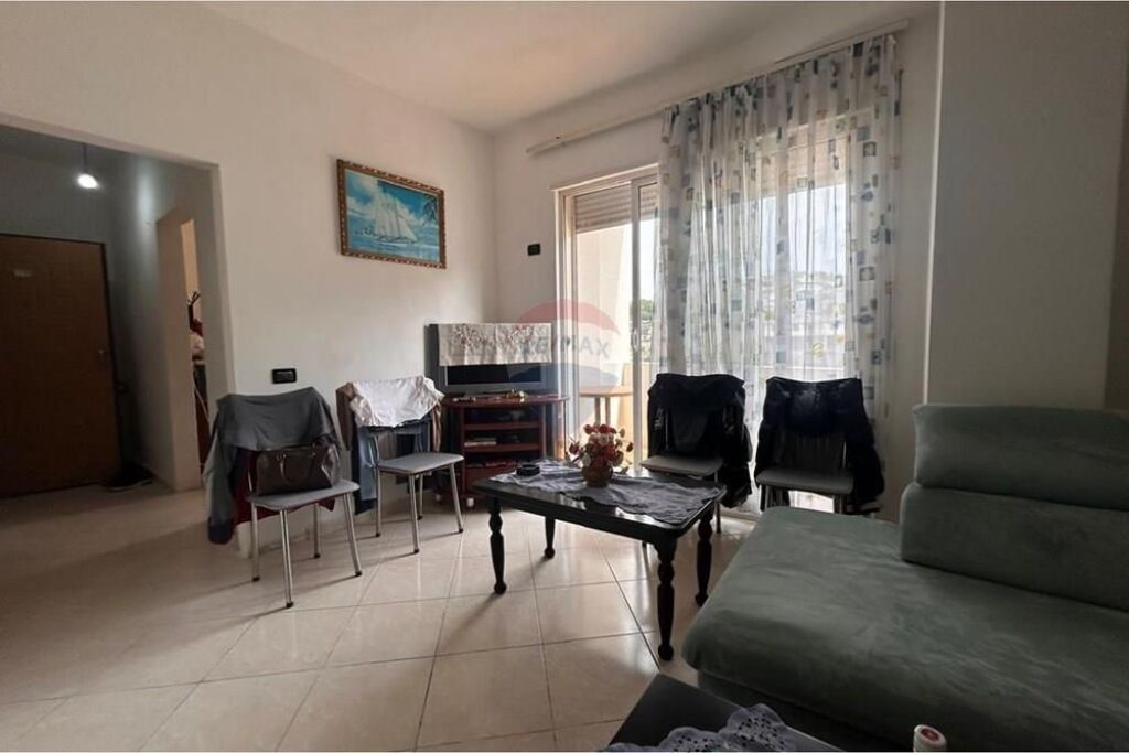 🏡 Apartment 1+1 for Sale – Xhamia, Vlora