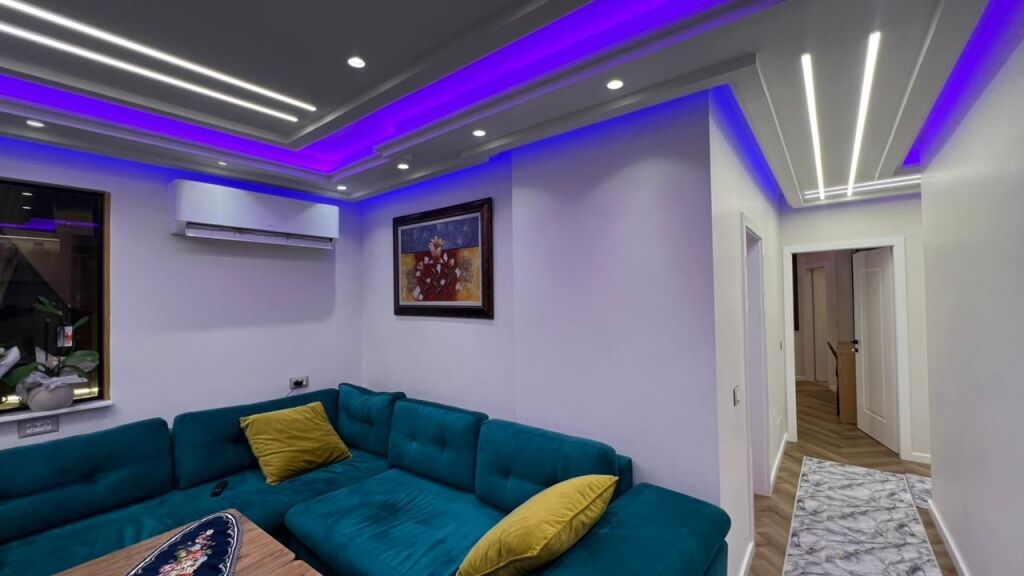 3+1+2, Ex Campo di Aviazione