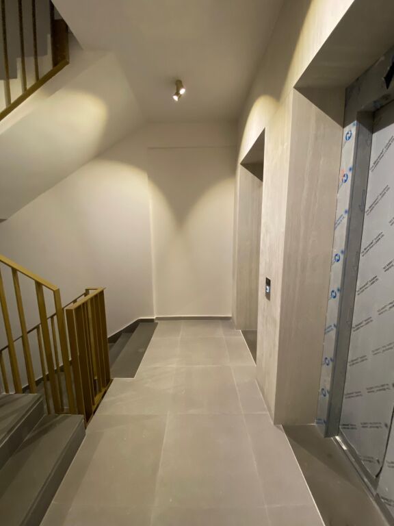 Spazio ufficio in affitto in Via Kavaja