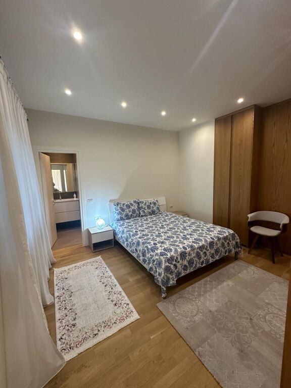 SUPER APARTAMENT 2+1+2+2 VERANDA, PREKJA E DIELLIT