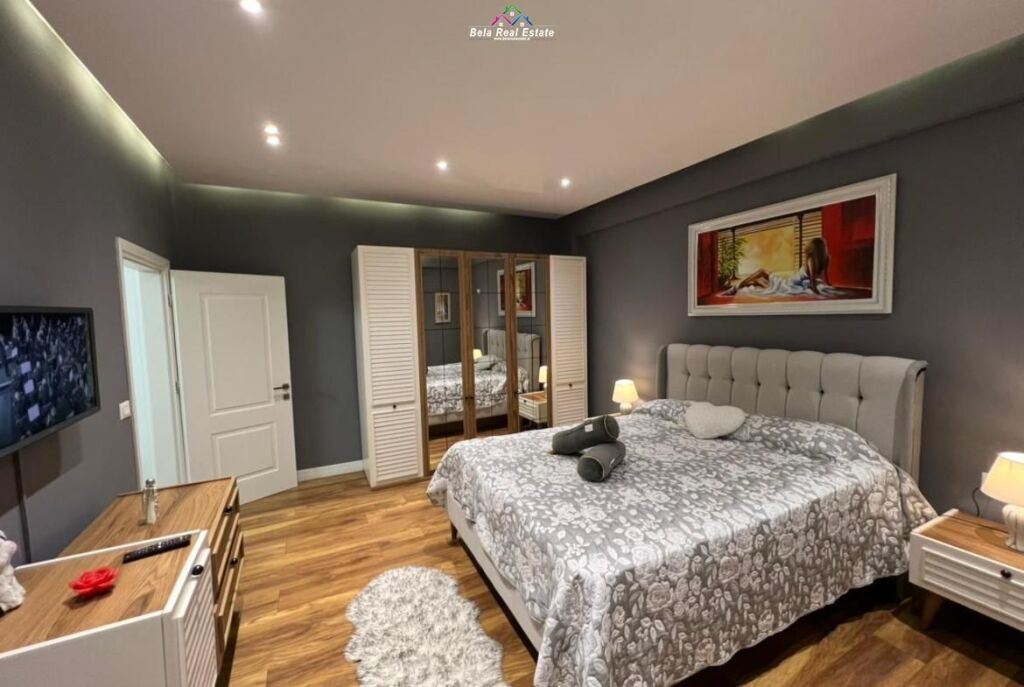 Appartamento in Affitto 1+1 a Bllok (ID B210480) Tirana