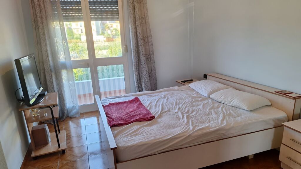 Private House for Sale in Arapaj | 2 Floors | Garden and Yard