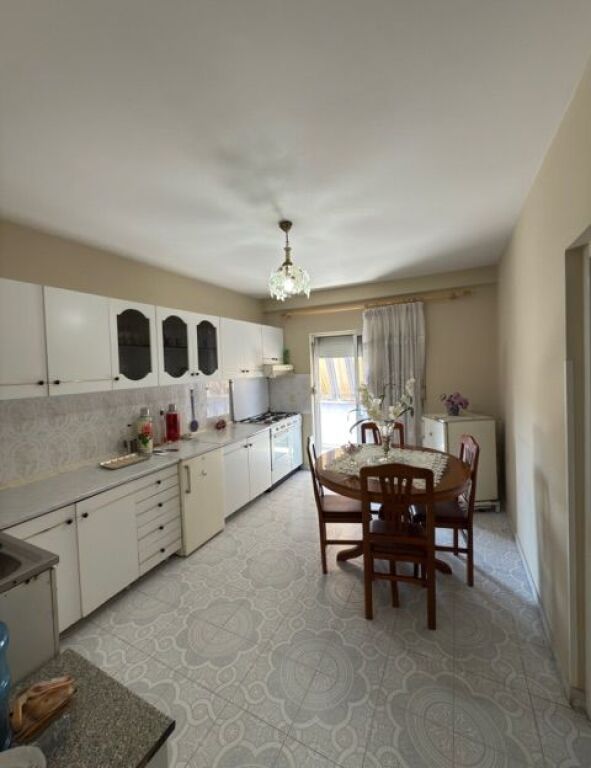 Apartament 2+1 ne shitje!