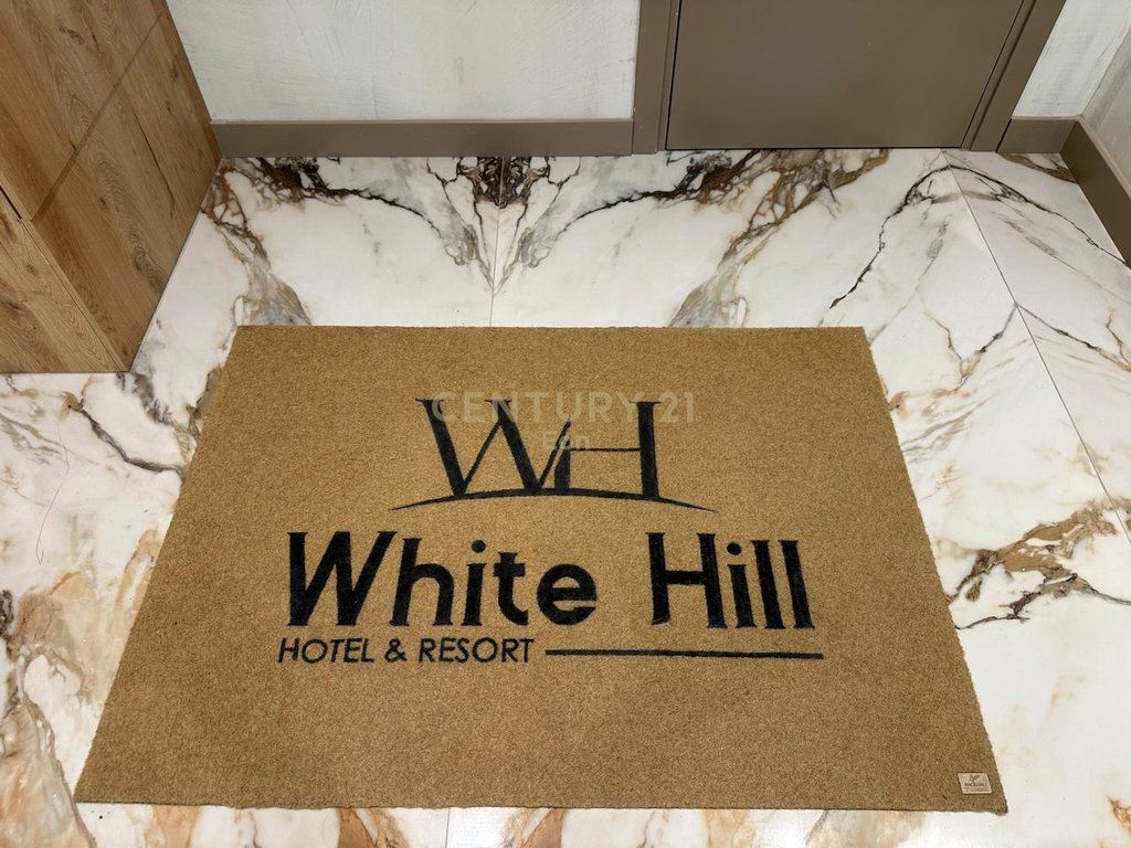 SHITET PAPAFINGO 1+1 me 52.6m2 verande ME PAMJE DETI TEK "WHITE HILL RESIDENCE" NE CURRILA!