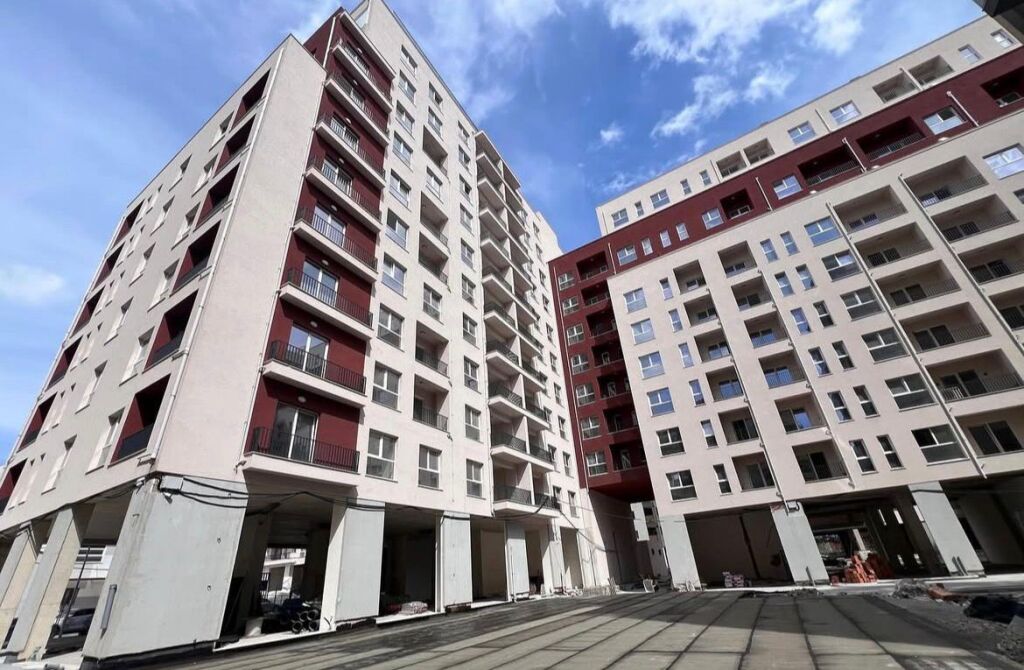 Apartament 2+1 tek Kompleksi Aura