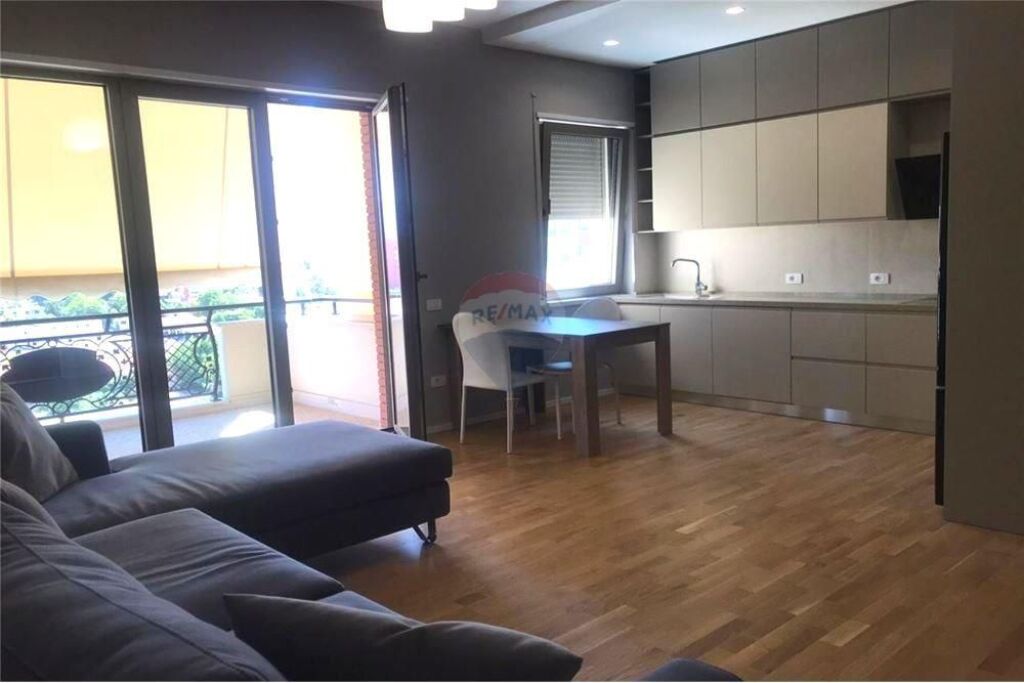 Apartament 2+1+2 me qira te Kompleksi Deliorgji