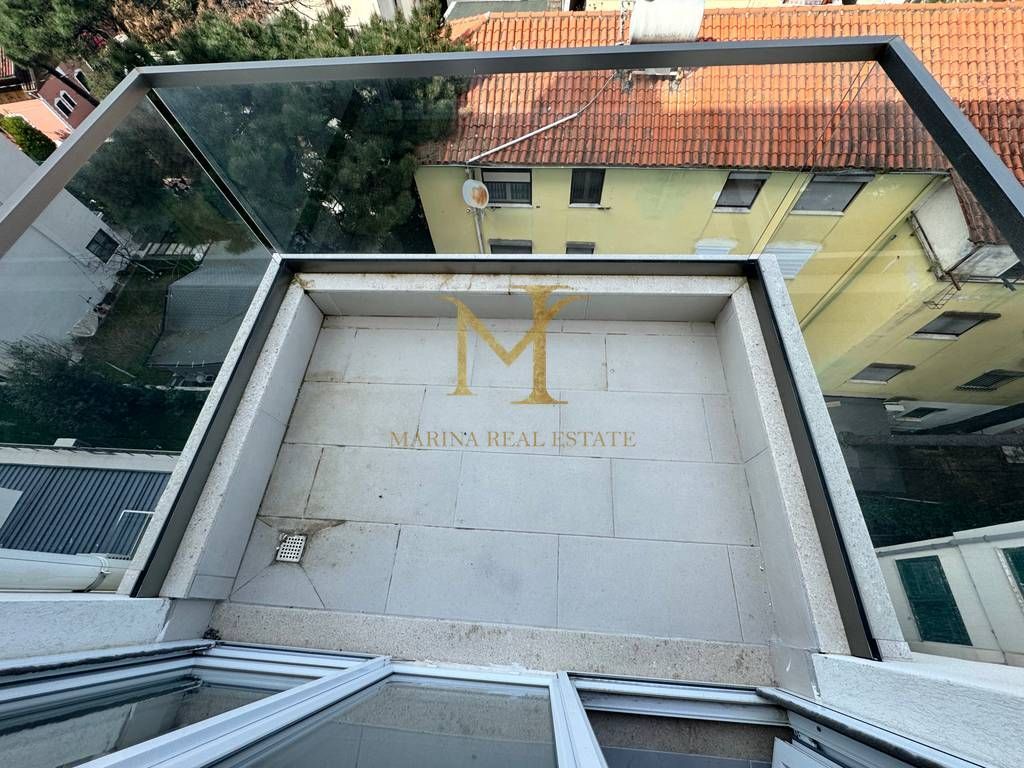 Apartament 2+1 më pamje deti për qira në Golem. Pallat dhe apartament i ri