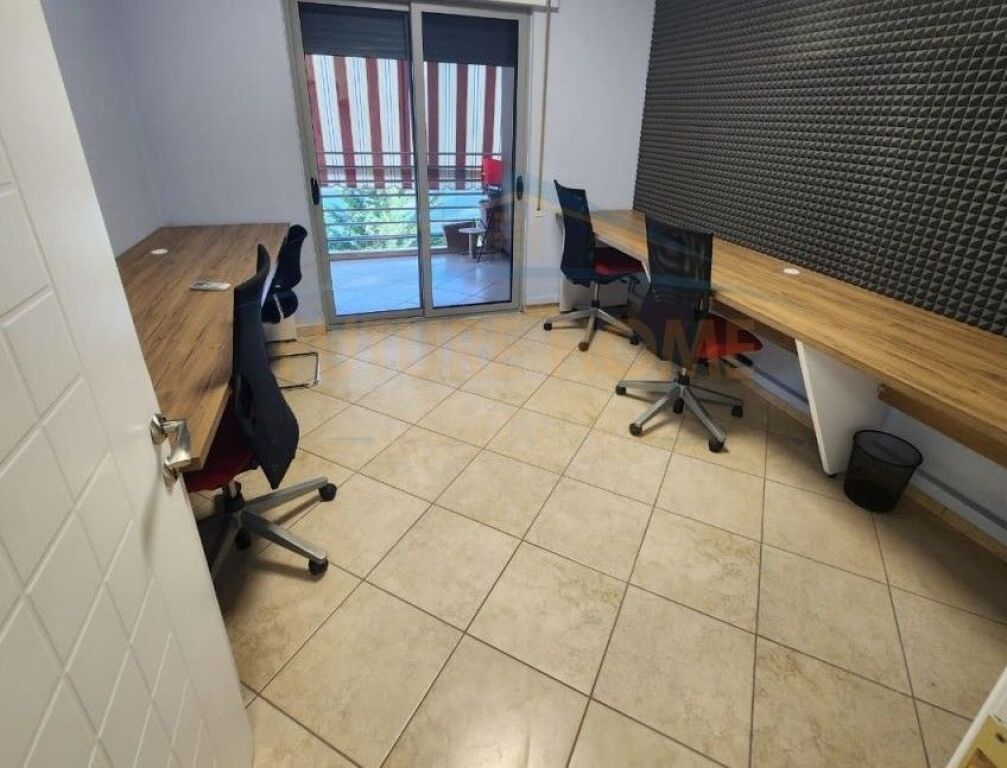 Rent, Office space, 21 Dhjetori, Frosina Plaku Street