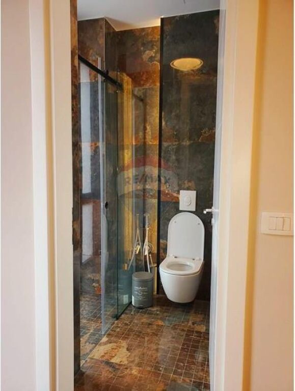 Apartament 2+1+2 me qira , Rruga e Elbasanit