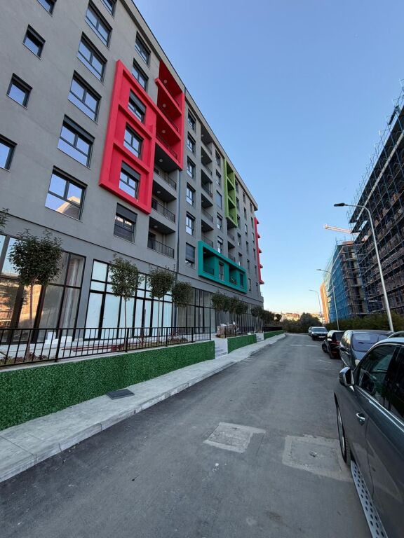Shitet apartament 1+1 i sapoperfunduar ne Paskuqan