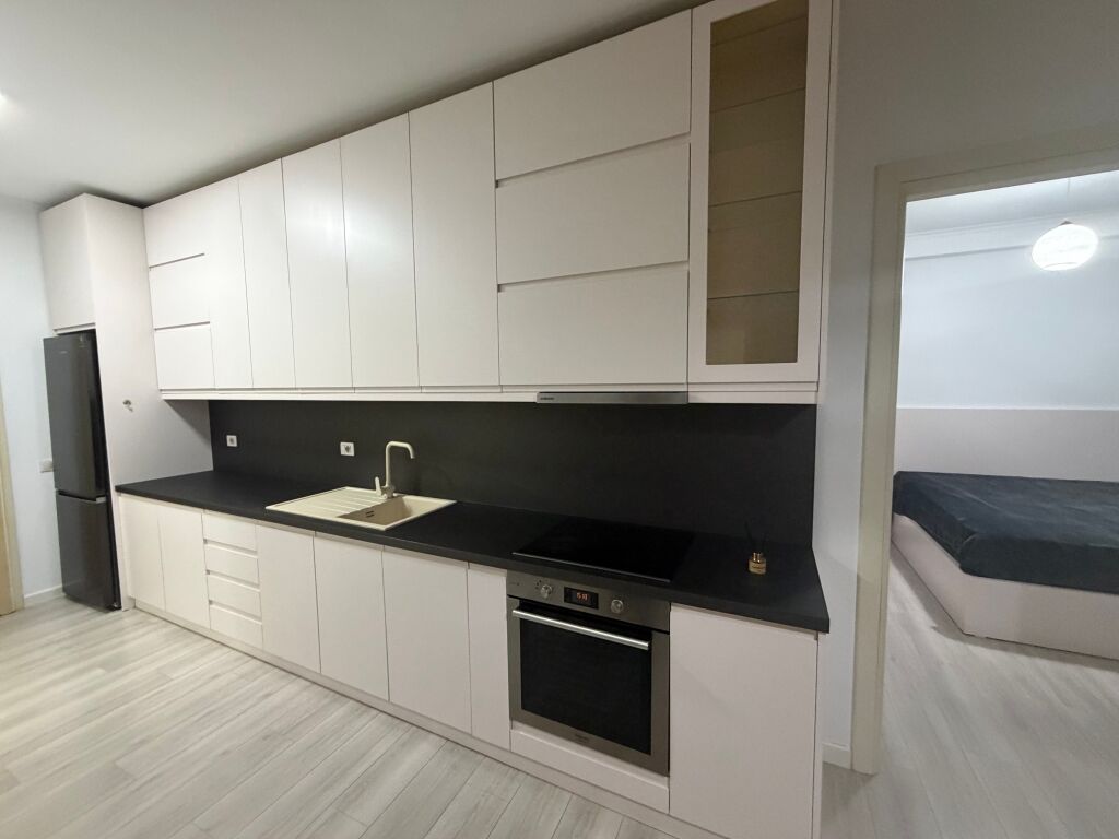 1+1,furnished train station,new building with elevator,600 thousand leke