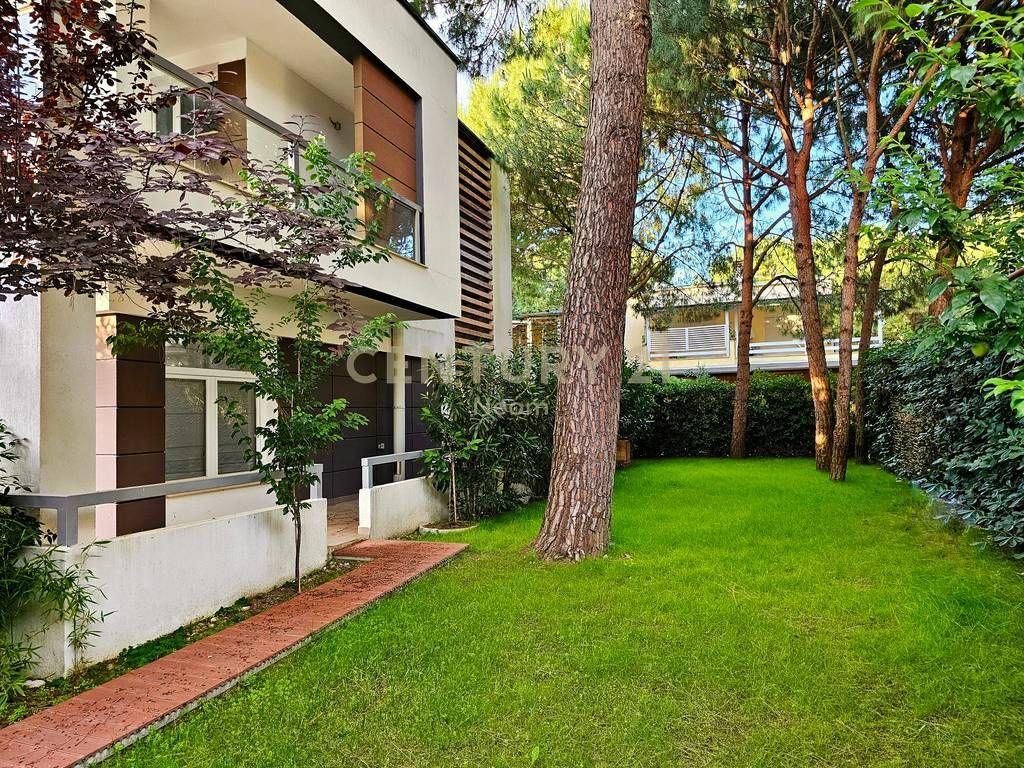 VILLA IN VENDITA – COMPLESSO LURA 1, BAIA DI LALZ 800.000 €