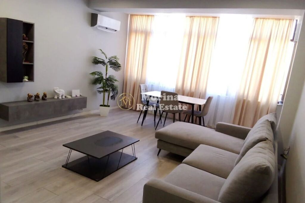 Affitto | Appartamento 2 + 1 | 21 Dhjetori | 850 €/mese