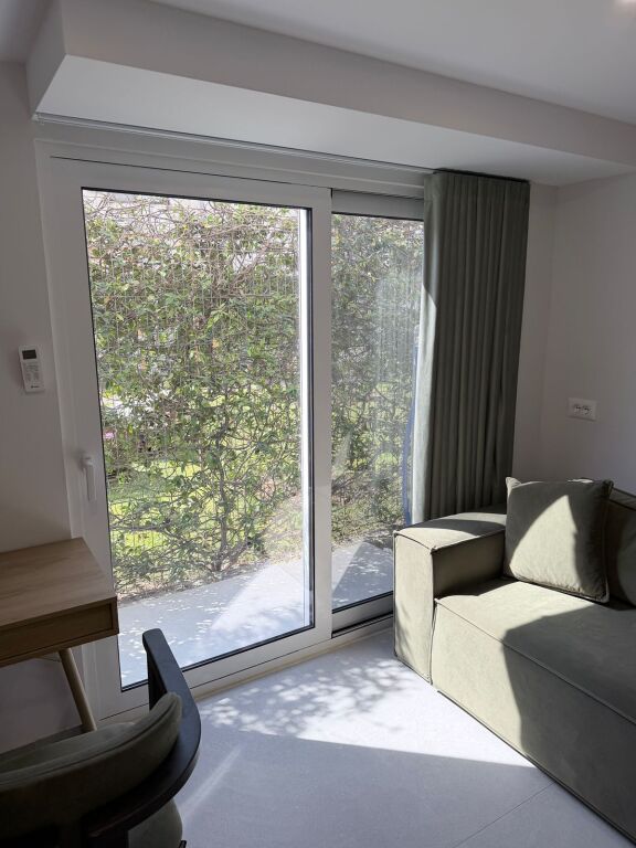 Jepet Me Qera Studio 5 Maj