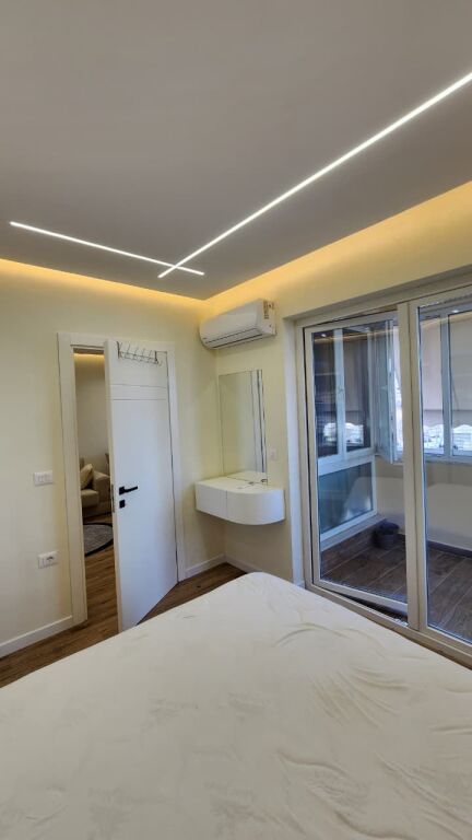 🏡 Jepet apartament 1+1 prane Zogu i Zi