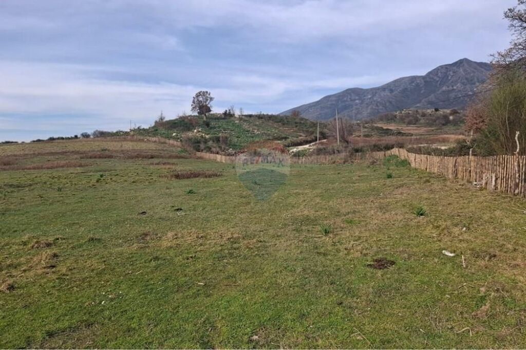 Tokë Arë për Shitje – Tragjas, Vlorë