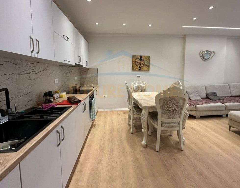 Qera, Apartament 2+1, Kompleksi Molla, Unaza e Re