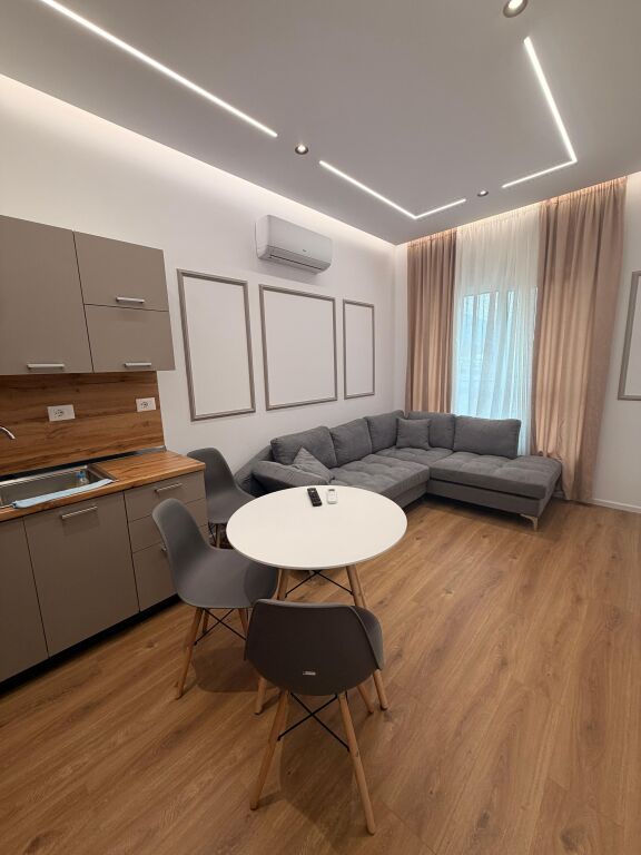 Jepet me qera Apartament 1+1 tek Rezidenca Kadiu në Ali Dem