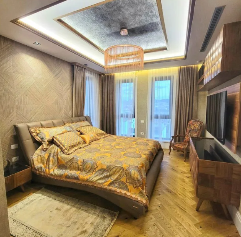 🏙️ Penthouse Luksoz në Shitje – SQUARE 21   📍Rruga e Kavajes   