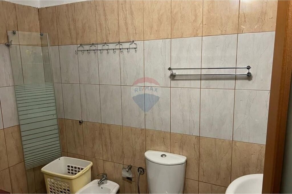 🏡 Apartament 2+1 për Shitje –Porti, Vlorë