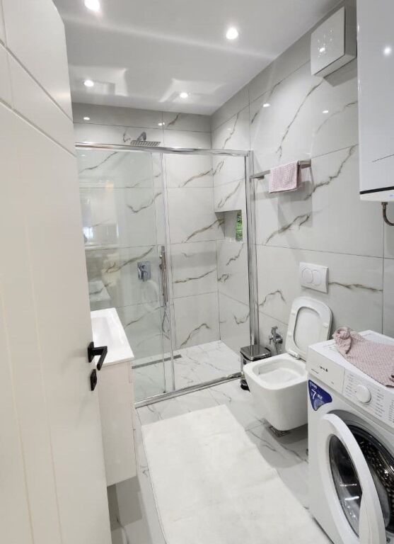 📌 Apartament 1+1 për qira pranë Universitetit “Zonja e Këshillit të Mirë”