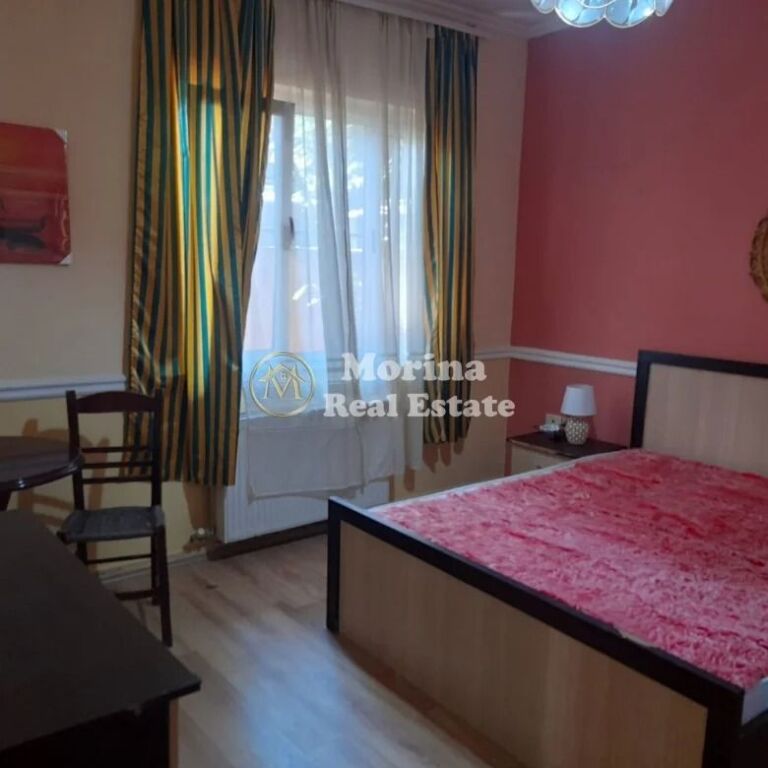 Qera | Shtëpi private 2 + 1 | Kristal Center | 650 €/muaj
