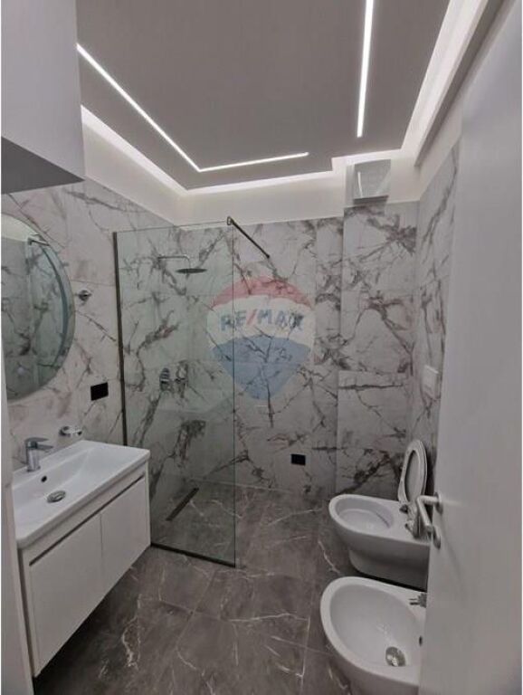 Apartament 2+1+2 me qira , TEG