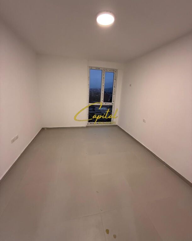 APARTAMENT ME QIRA 2+1 RRUGA E DIBRES 40.000 LEKE