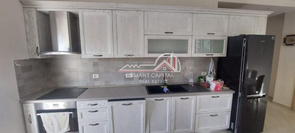 🏡 Jepet me qira apartament 2+1+2 – Zona e Cipajve, Vlorë!