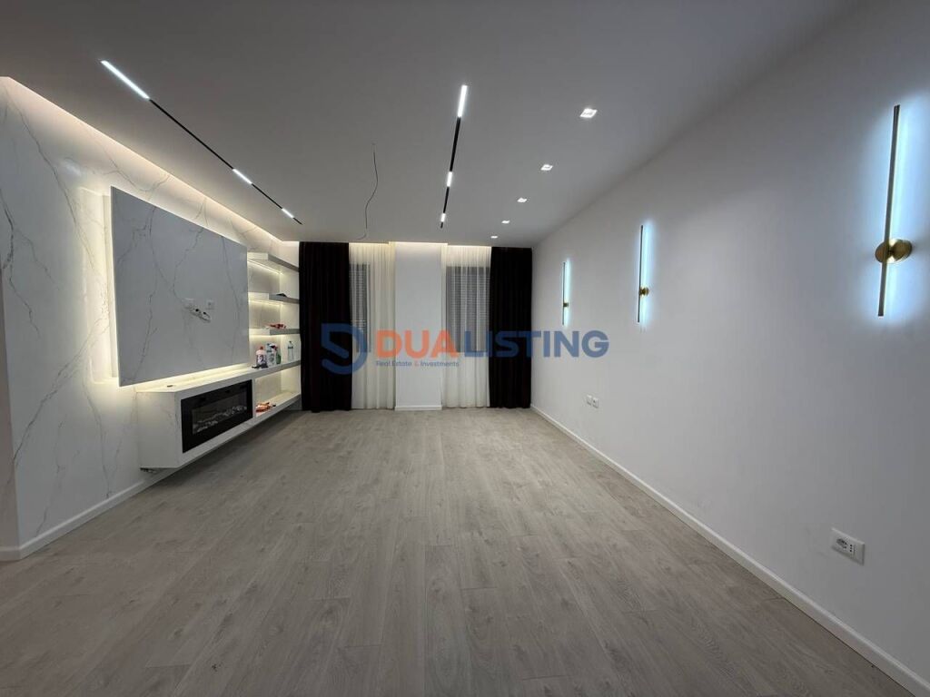 We offer office rooms for rent at the Dry Lake!