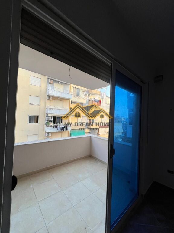 Shitet, Apartament 2+1, Plazh , Durres