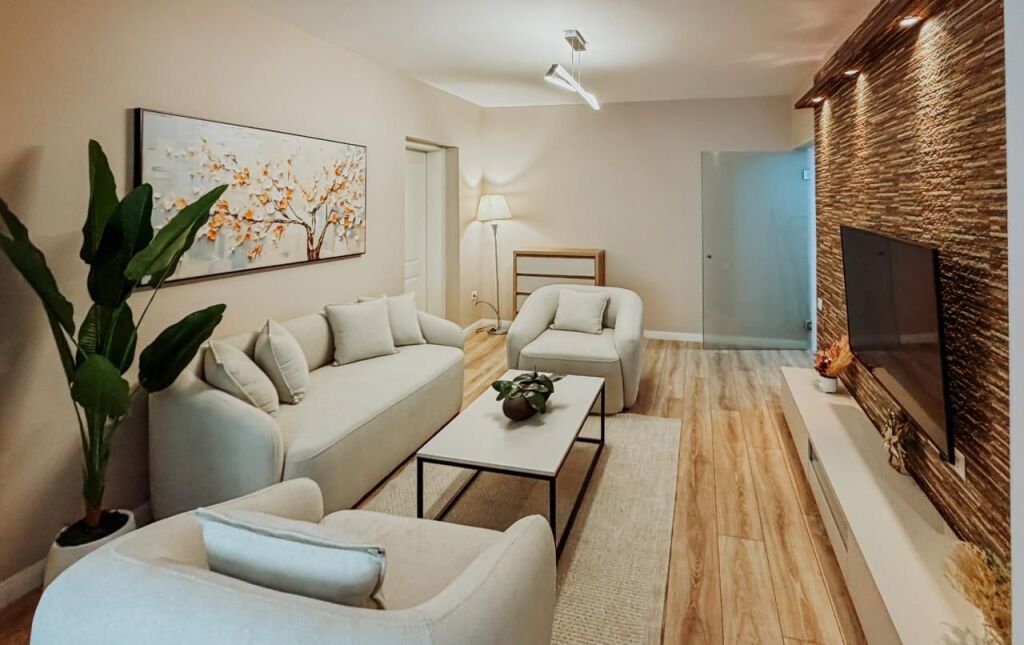 Appartamento moderno 2+1 in affitto, Myslym Shyr