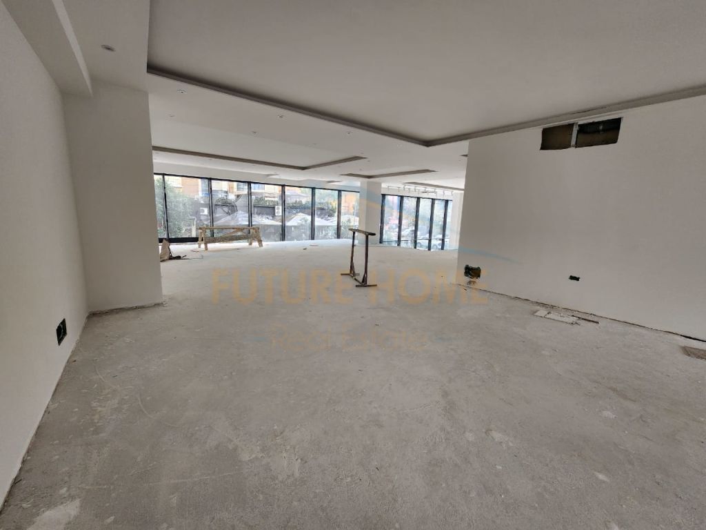 Rent, Premises, Train Station, Tirana.