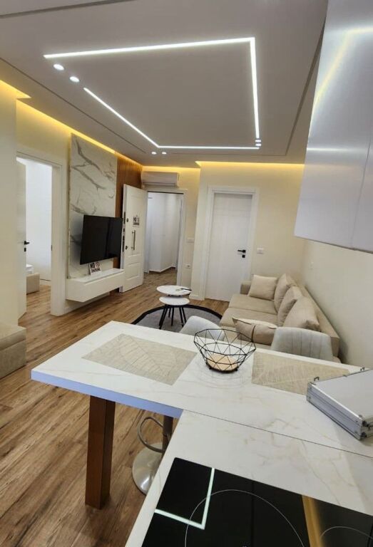 📌 Apartament 1+1 për qira pranë Universitetit “Zonja e Këshillit të Mirë”